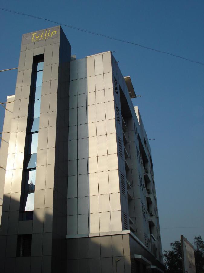 Tuliip Residency Hotel Mumbai Exterior photo