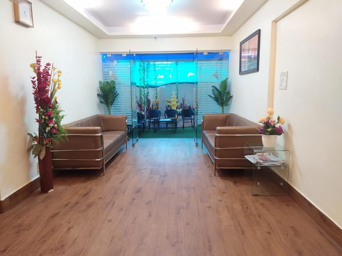 Tuliip Residency Hotel Mumbai Exterior photo